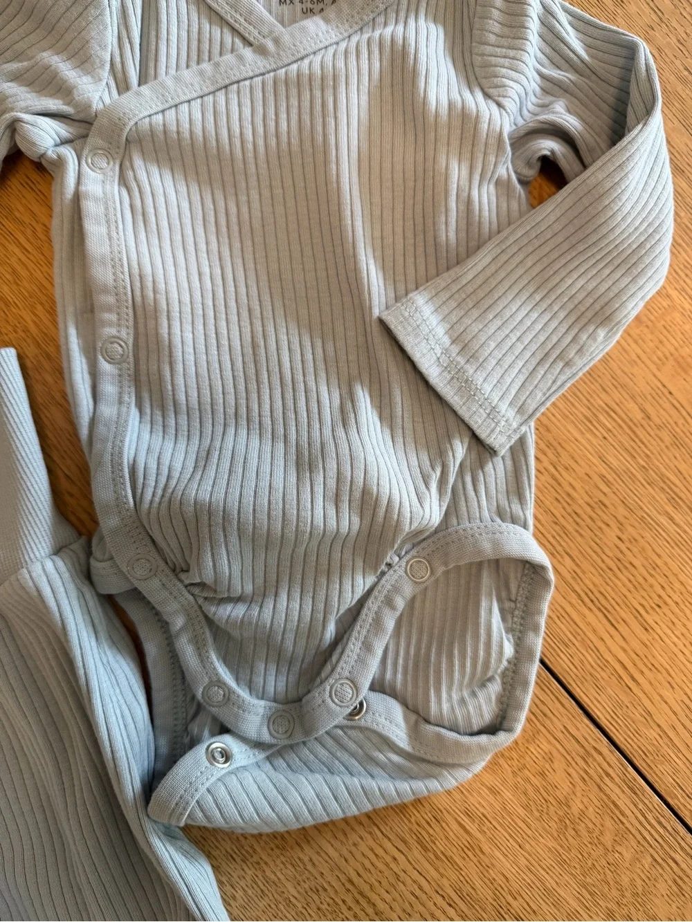 H&M baby infant light powder blue two piece onesie and pants set for